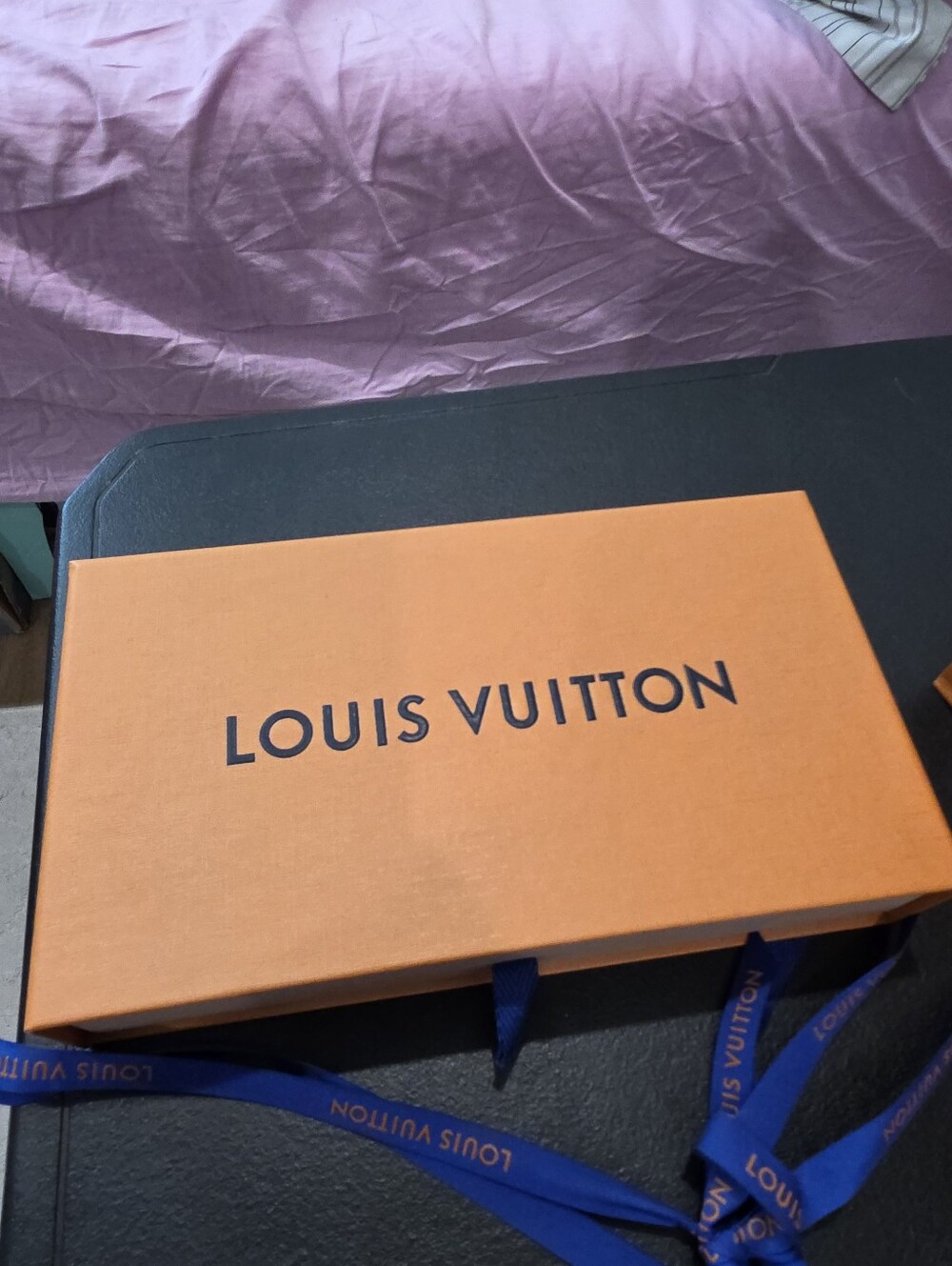 Louis Vuitton Monogram Phone Crossbody in Brown - Phone Pouch Métis - Picture 5 of 6